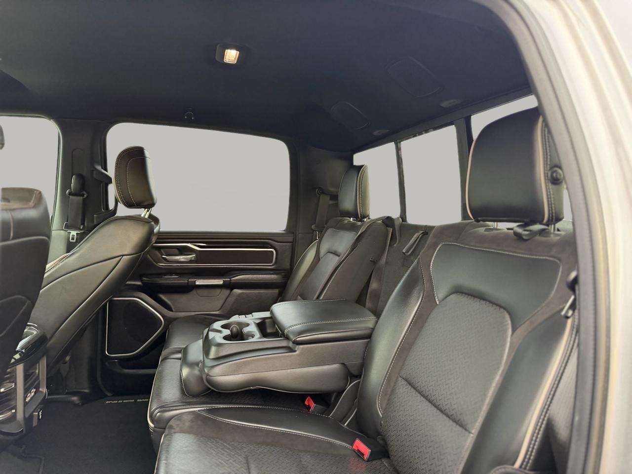 RAM 1500 Laramie Crew Cab SWB 2WD 2019