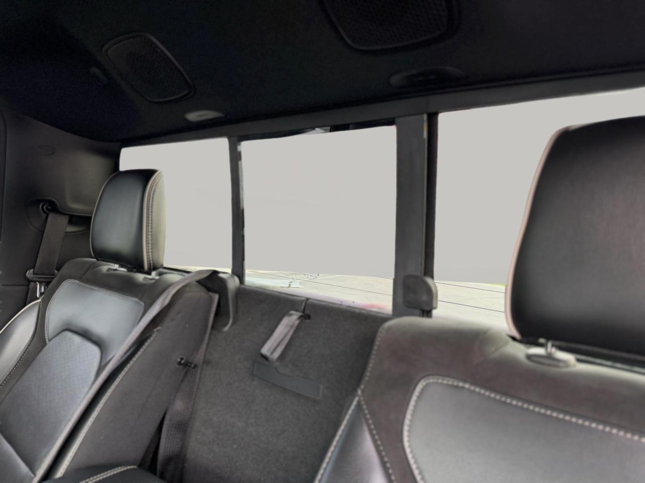 RAM 1500 Laramie Crew Cab SWB 2WD 2019