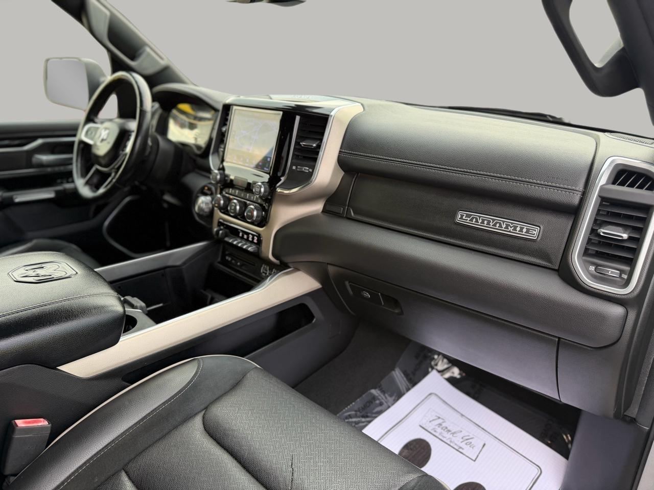 RAM 1500 Laramie Crew Cab SWB 2WD 2019