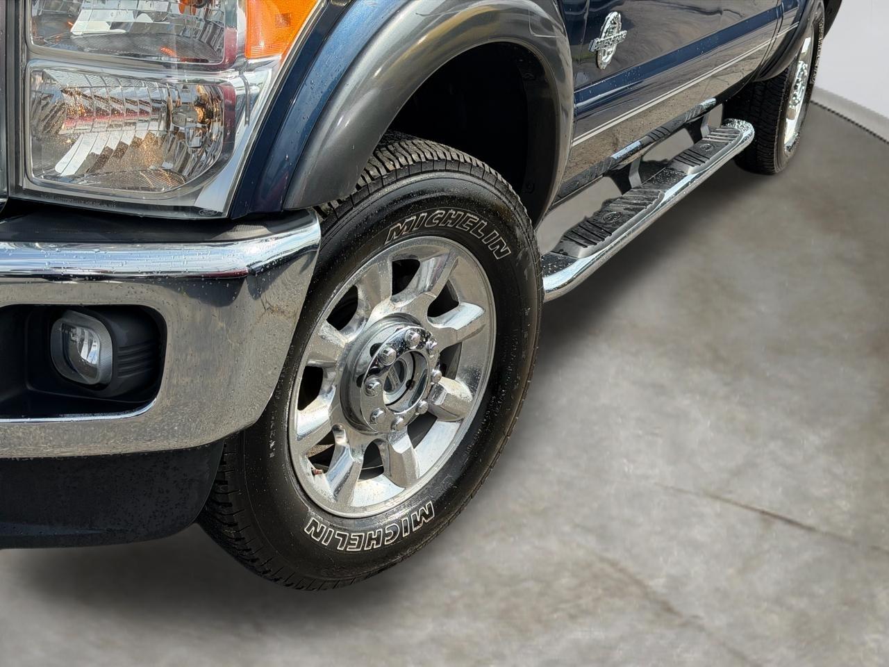 Ford F-250 SD Lariat 2016