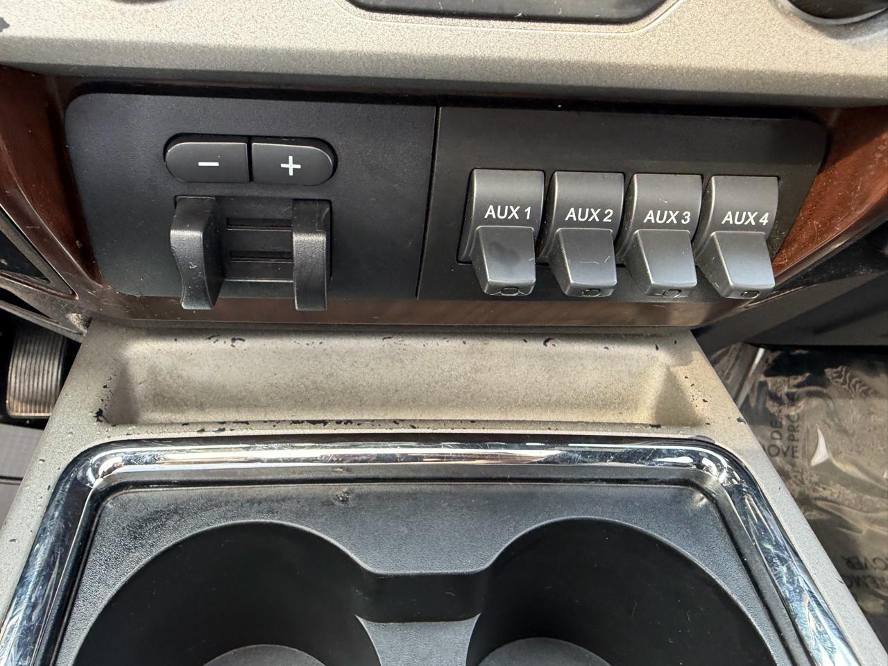 Ford F-250 SD Lariat 2016