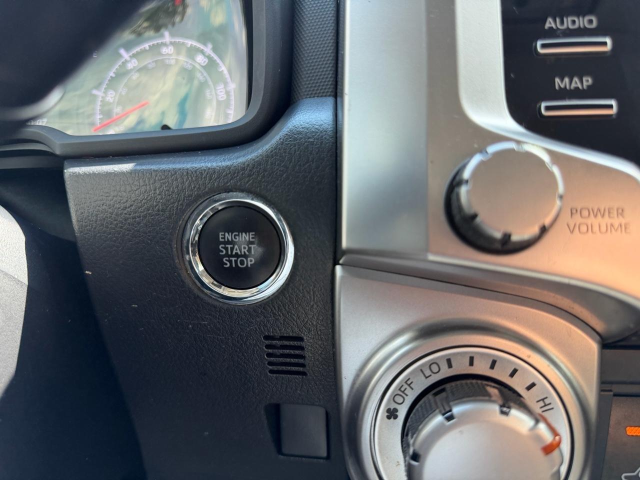 Toyota 4Runner SR5 Premium 4WD 2021