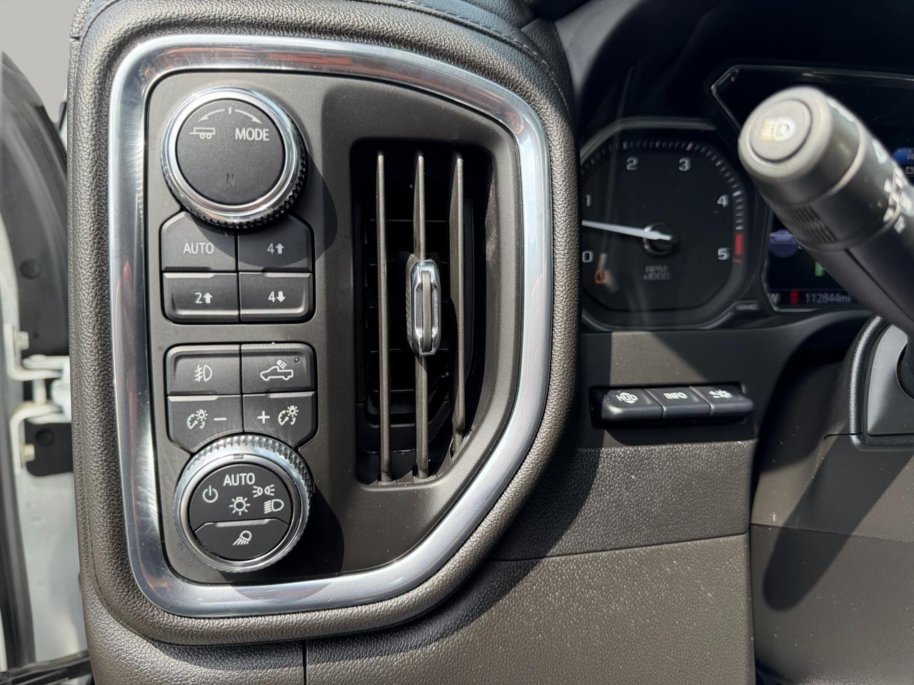 GMC Sierra 3500HD Denali Crew Cab Long Box 4WD 2023