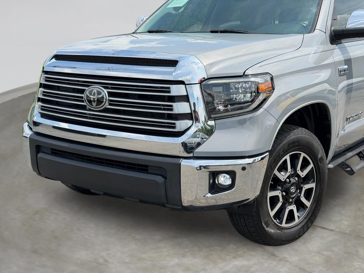 Toyota Tundra Limited 5.7L CrewMax 4WD 2021
