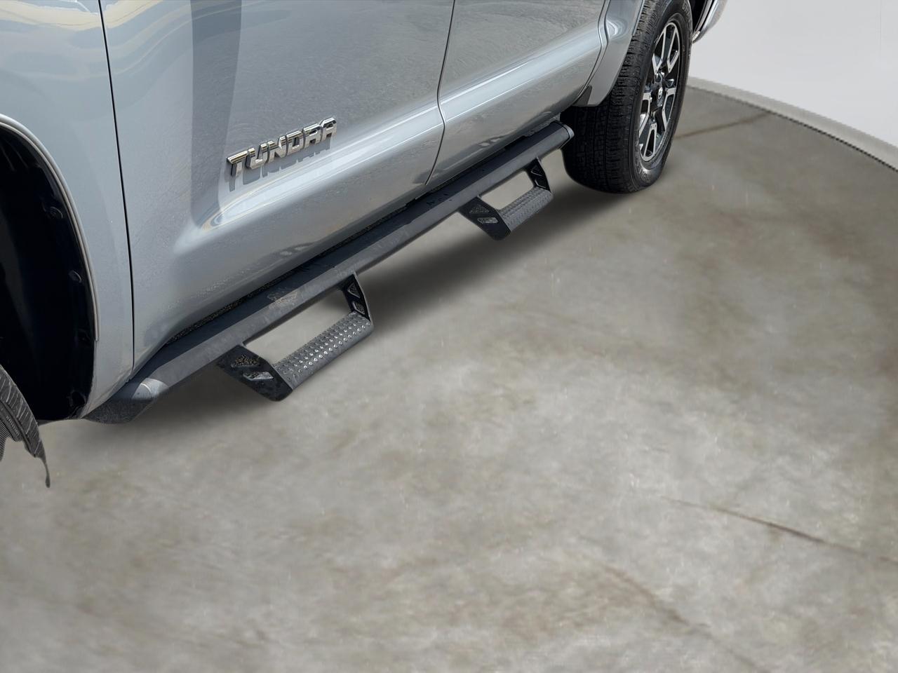 Toyota Tundra Limited 5.7L CrewMax 4WD 2021