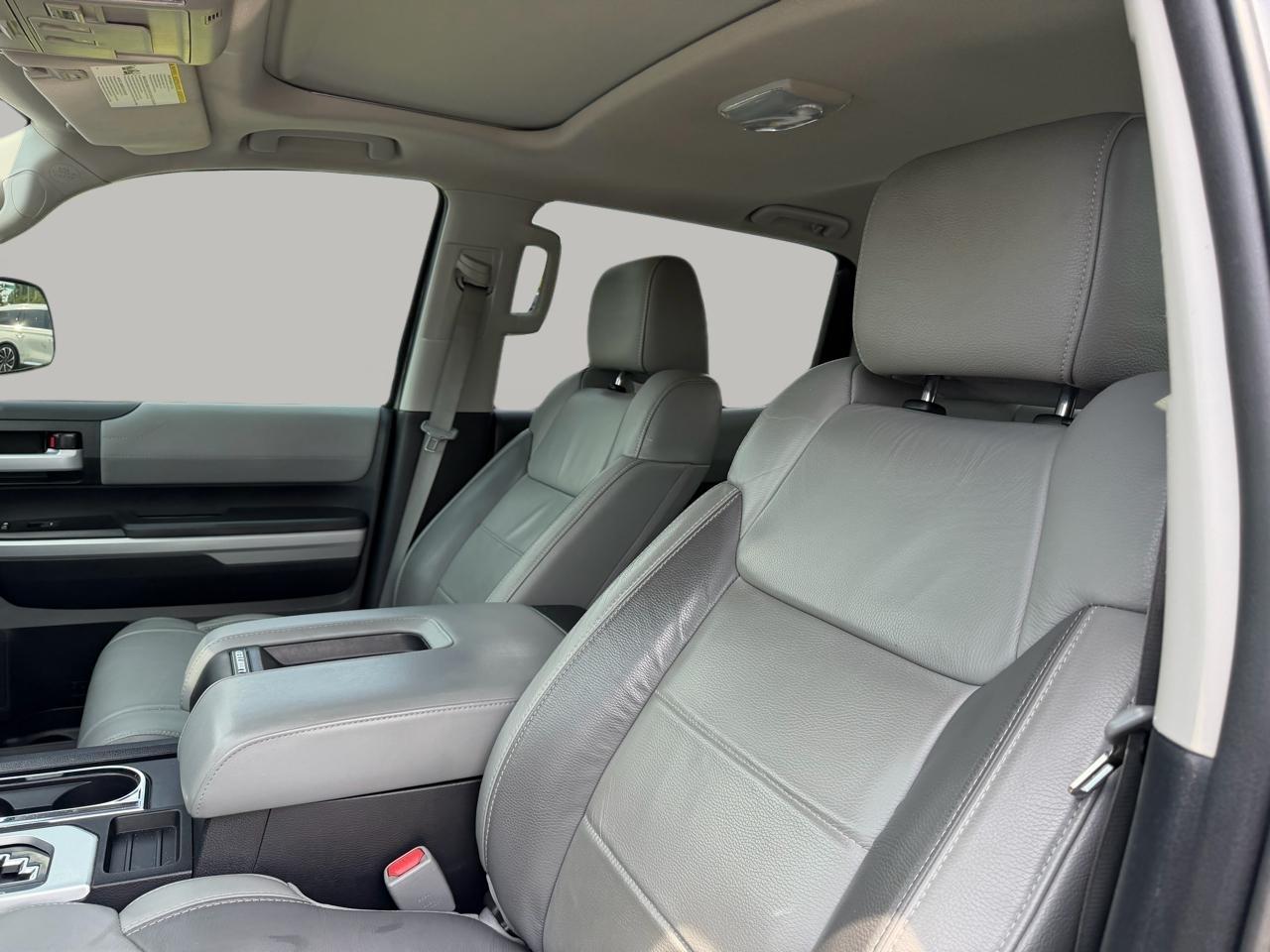 Toyota Tundra Limited 5.7L CrewMax 4WD 2021