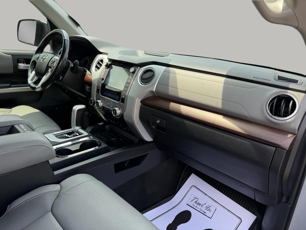 Toyota Tundra Limited 5.7L CrewMax 4WD 2021