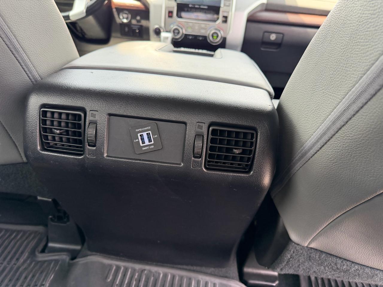 Toyota Tundra Limited 5.7L CrewMax 4WD 2021