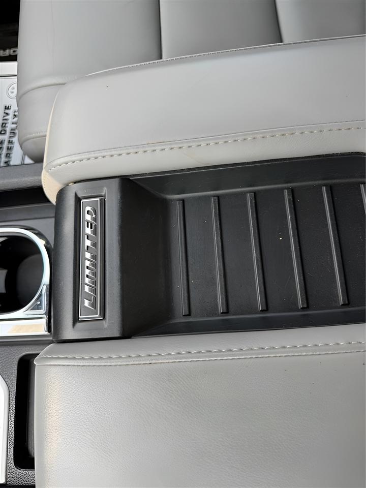 Toyota Tundra Limited 5.7L CrewMax 4WD 2021