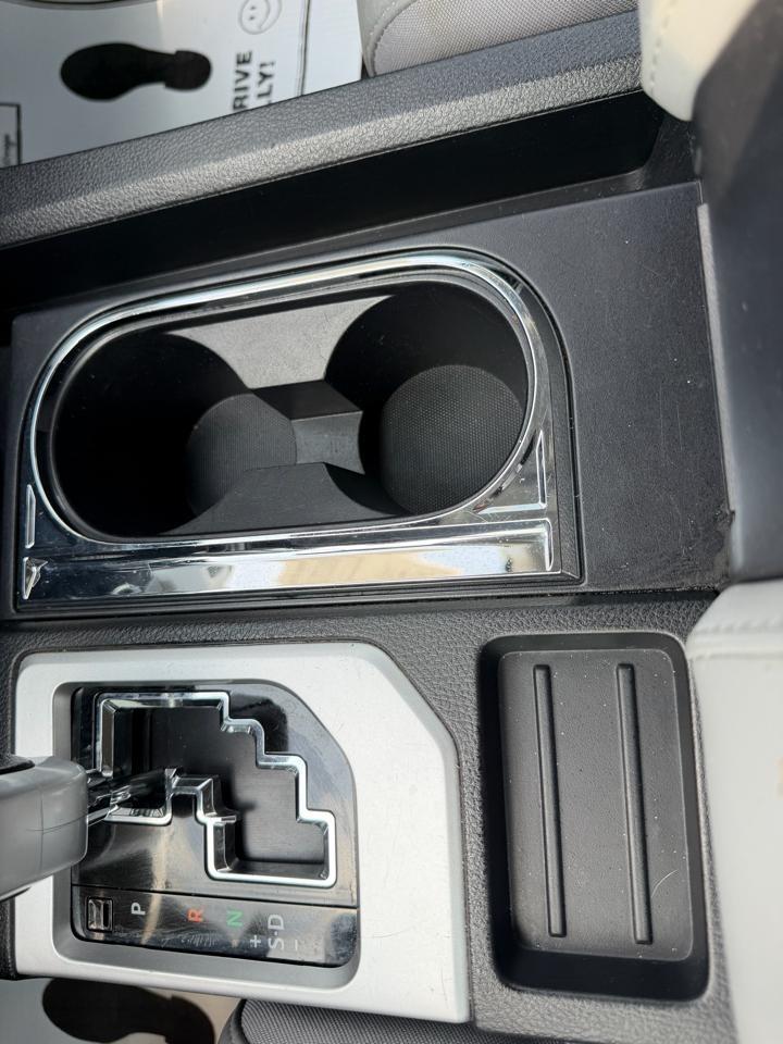 Toyota Tundra Limited 5.7L CrewMax 4WD 2021