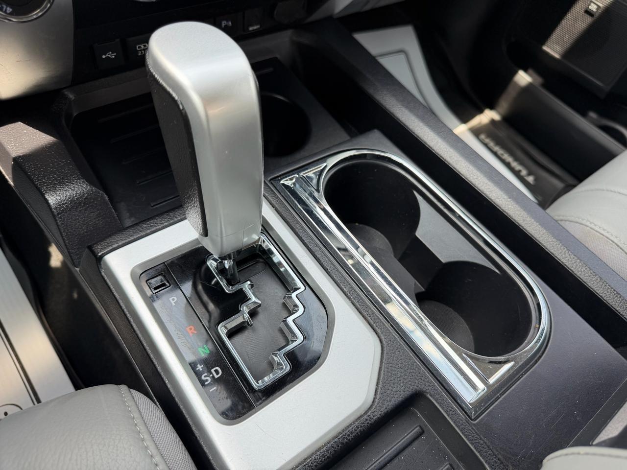 Toyota Tundra Limited 5.7L CrewMax 4WD 2021