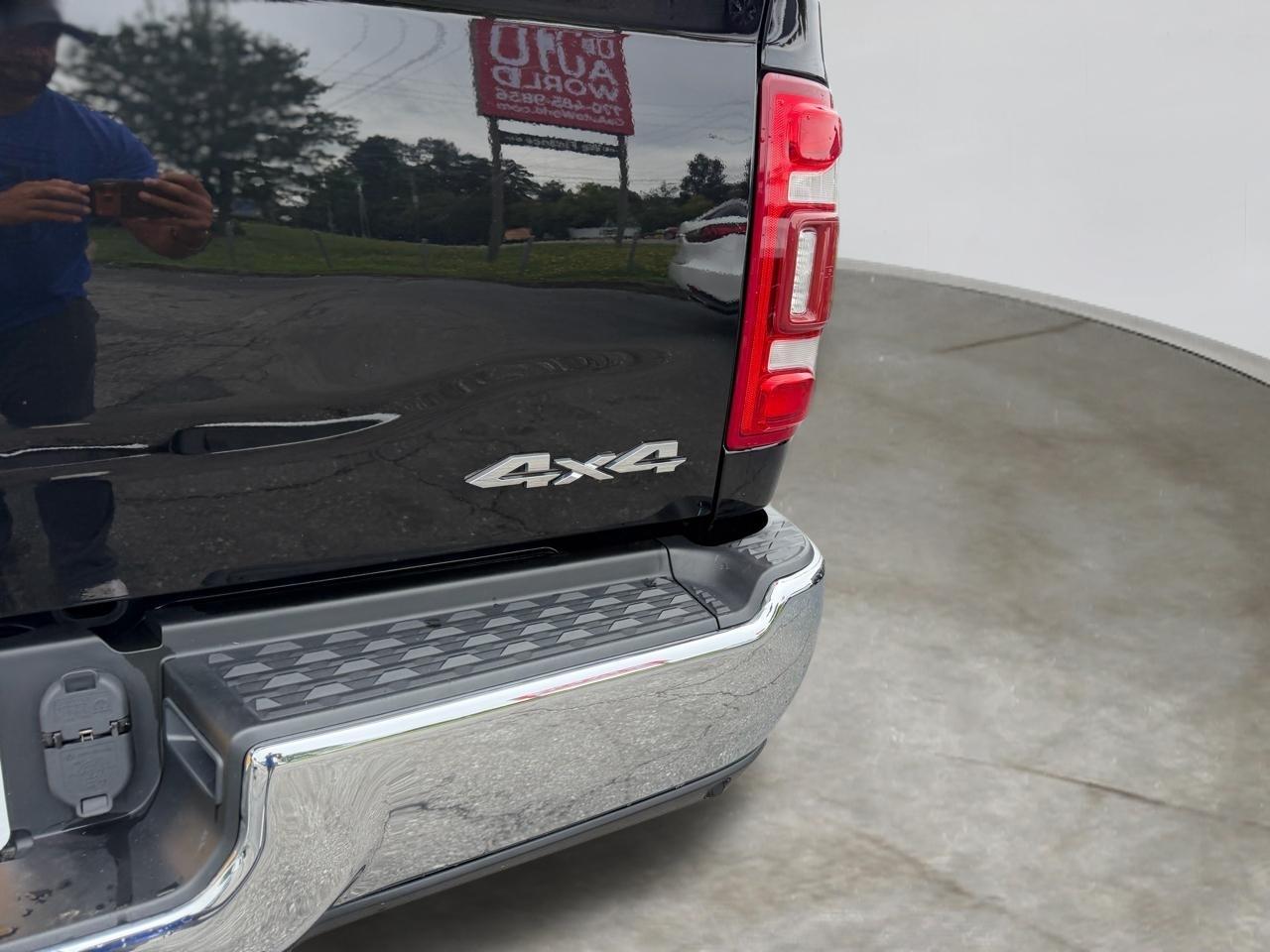 RAM 3500 Big Horn Crew Cab LWB 4WD 2020