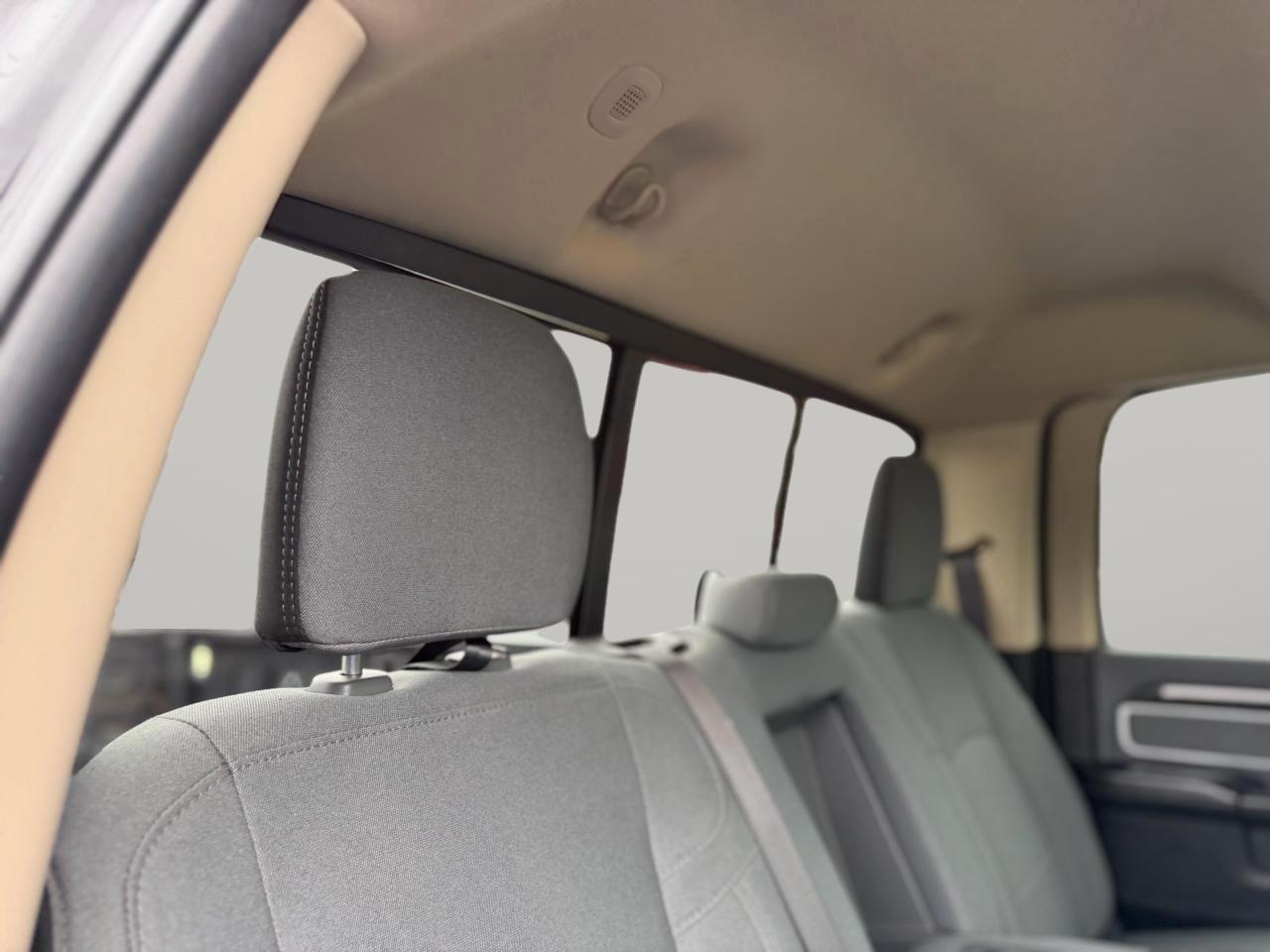 RAM 3500 Big Horn Crew Cab LWB 4WD 2020