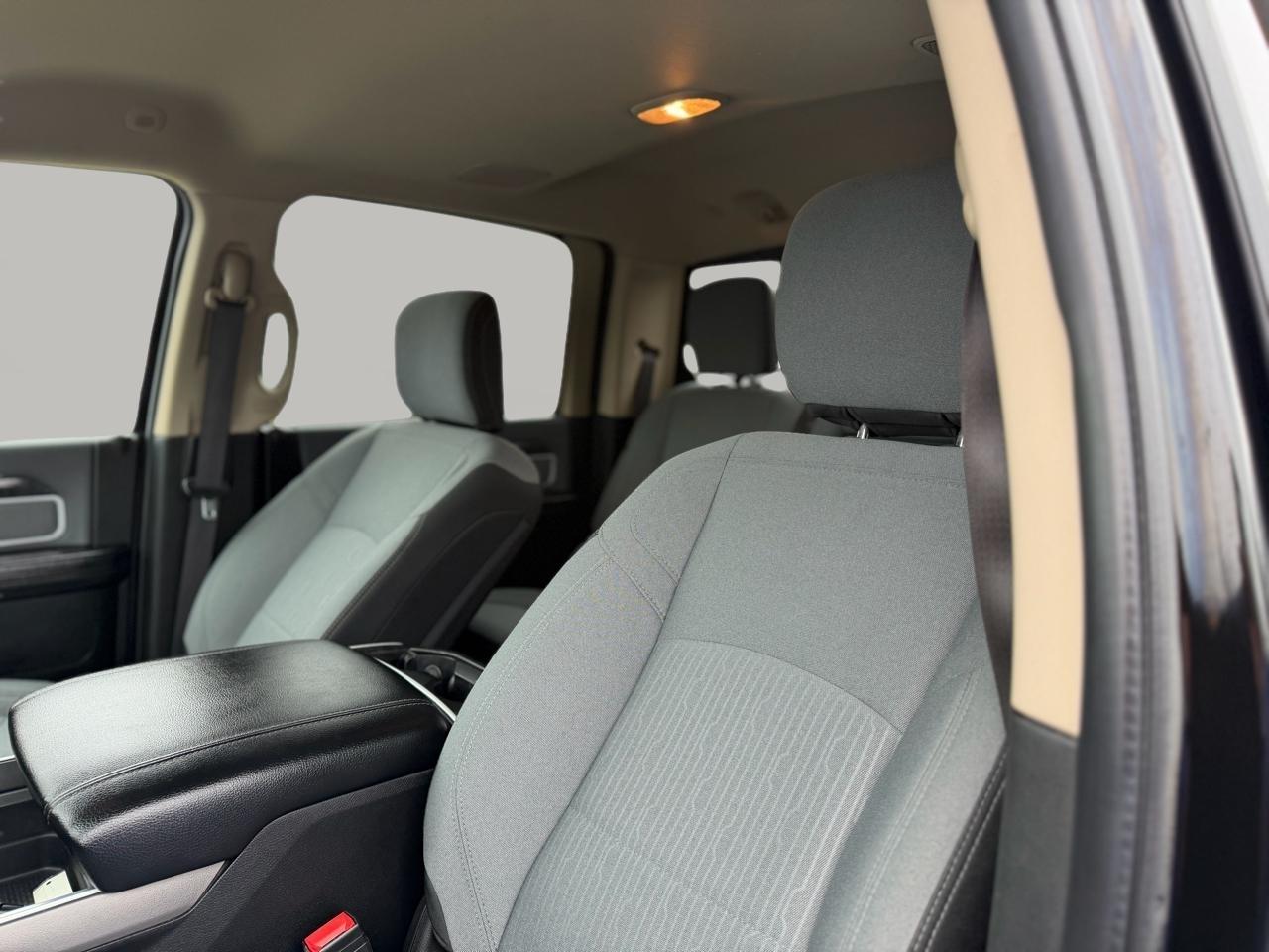 RAM 3500 Big Horn Crew Cab LWB 4WD 2020