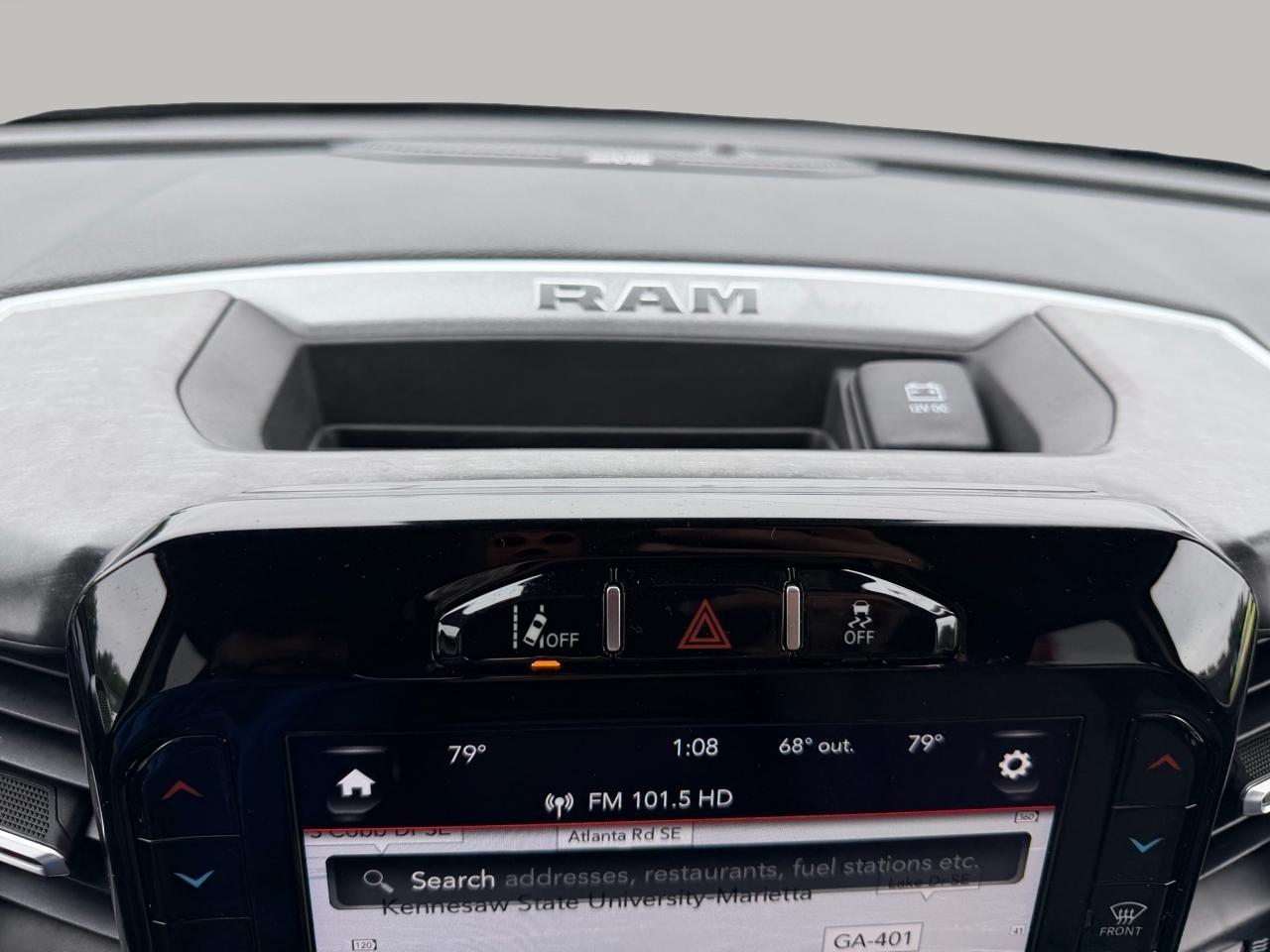 RAM 3500 Big Horn Crew Cab LWB 4WD 2020