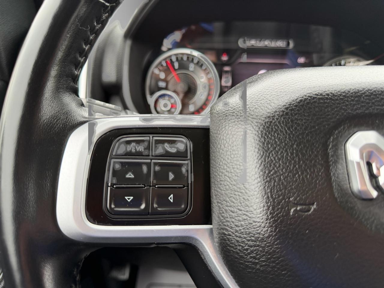 RAM 3500 Big Horn Crew Cab LWB 4WD 2020