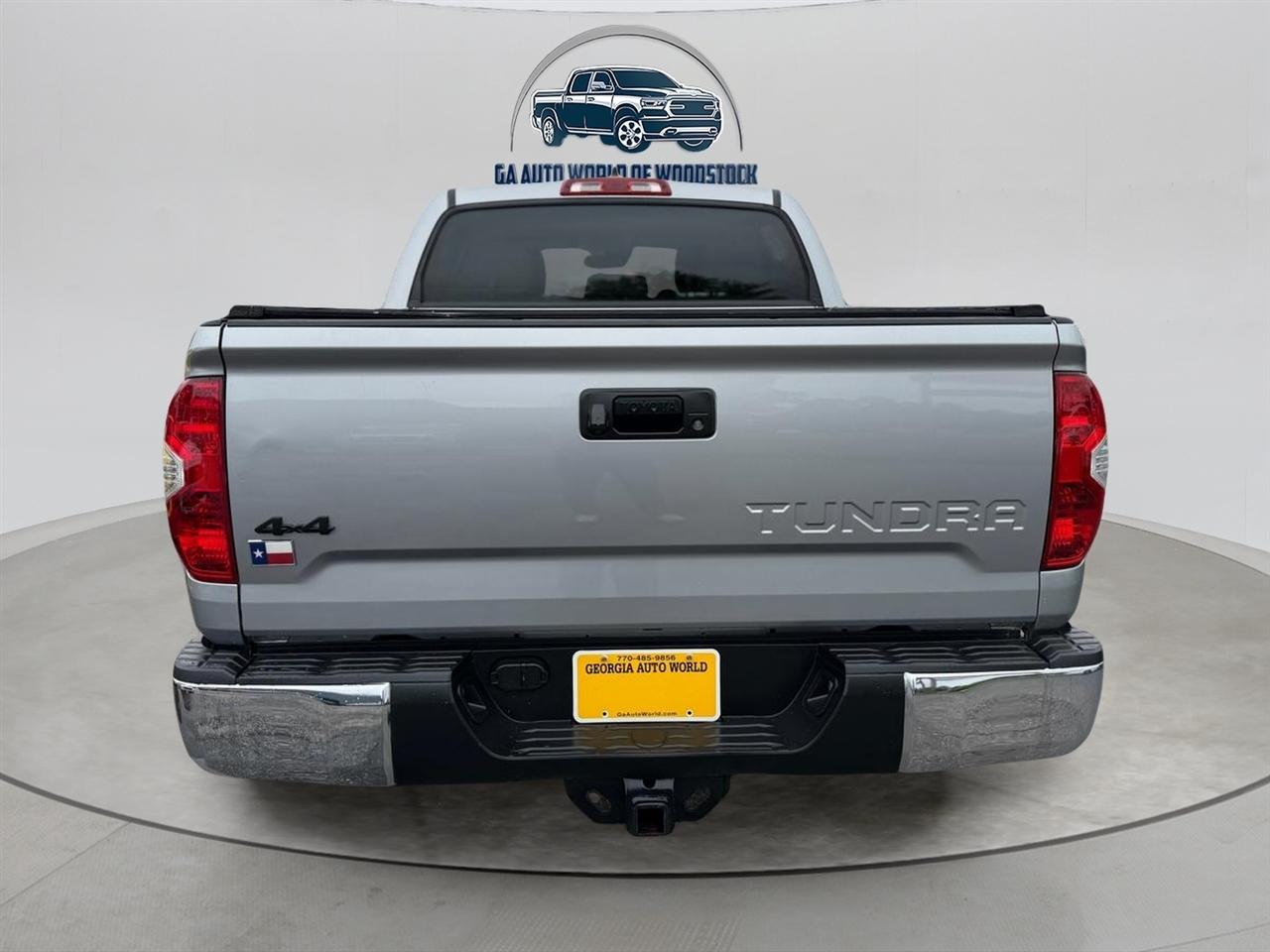 Toyota Tundra SR5 5.7L V8 CrewMax 4WD 2021