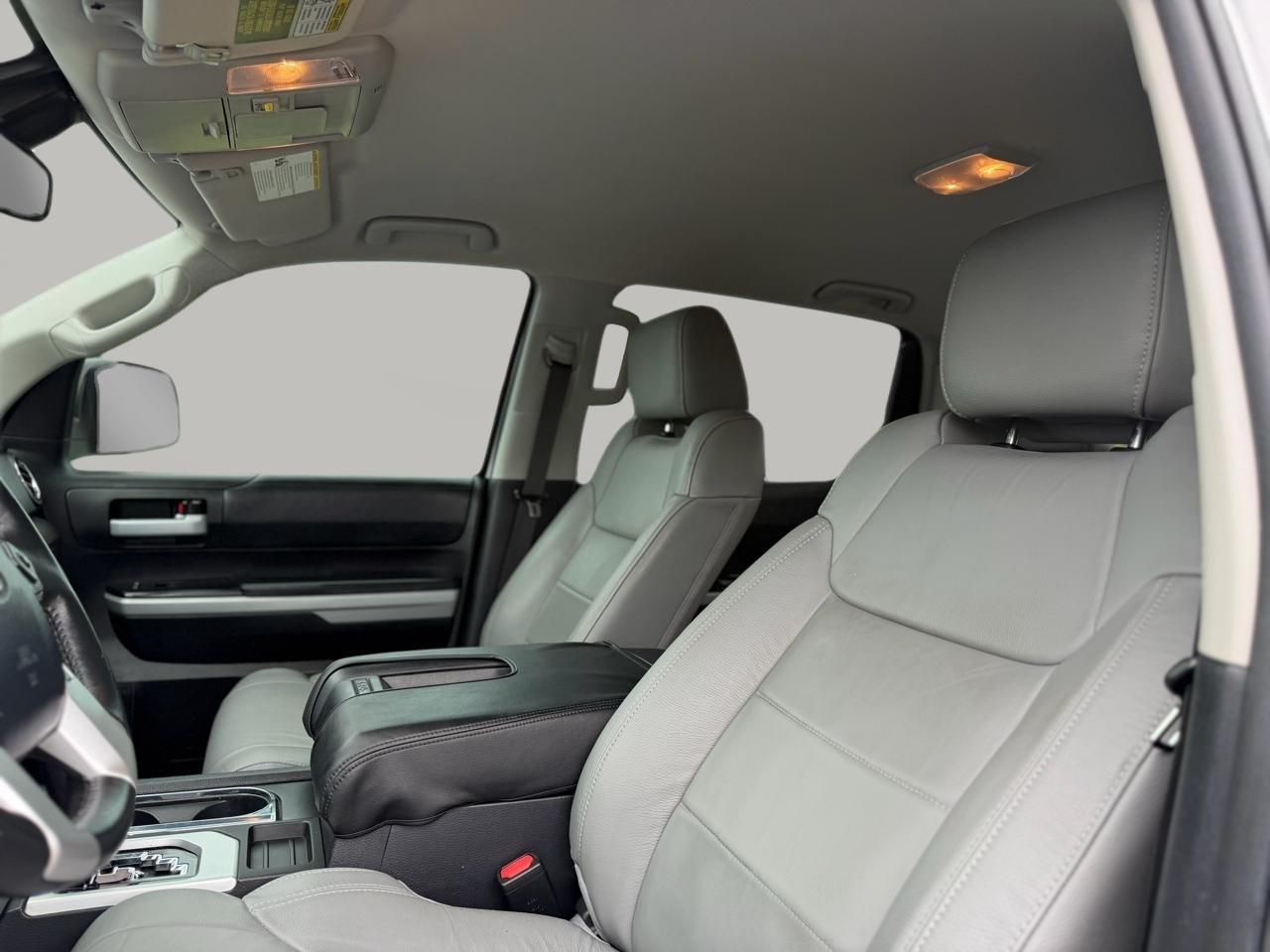 Toyota Tundra SR5 5.7L V8 CrewMax 4WD 2021