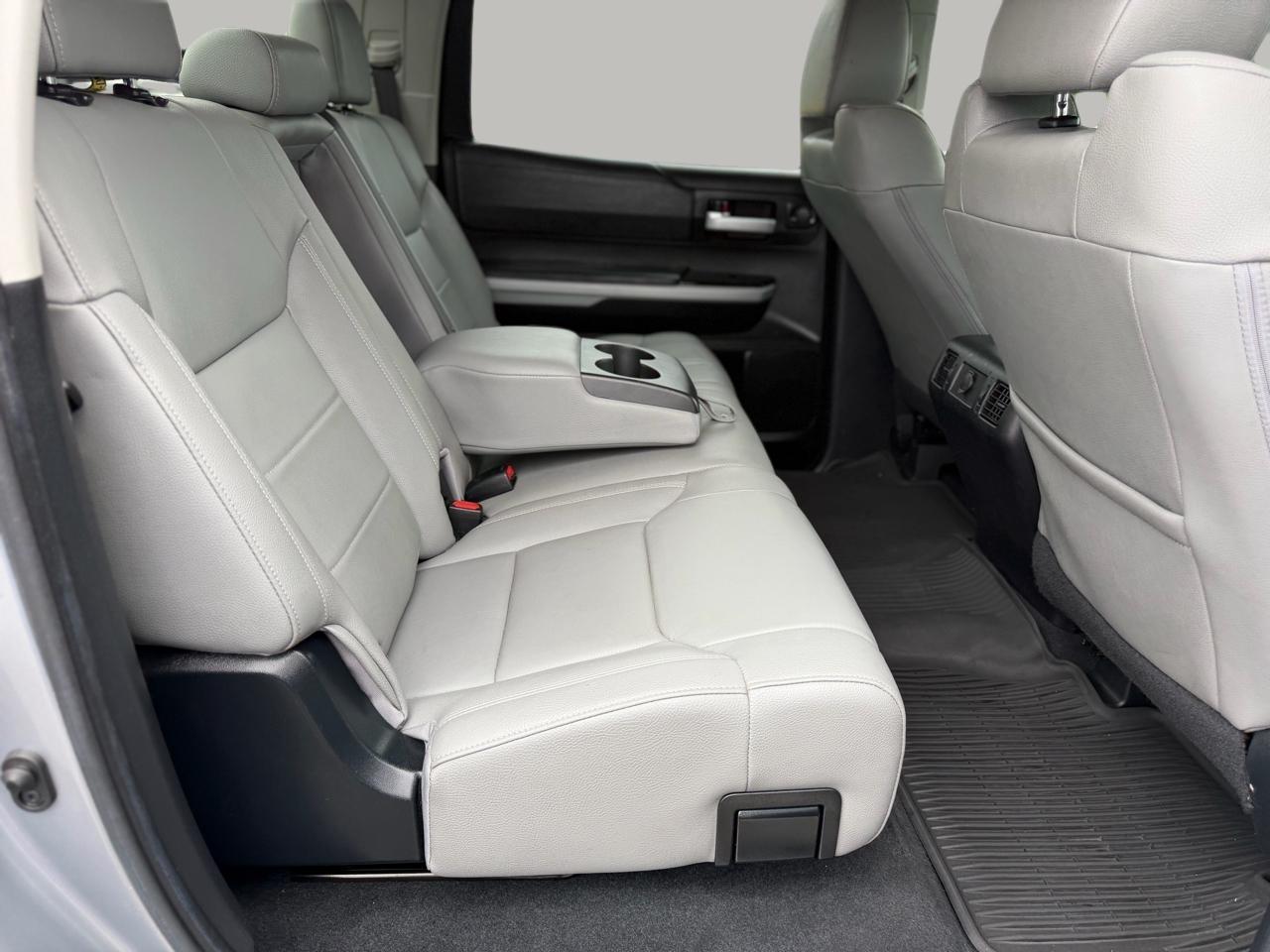 Toyota Tundra SR5 5.7L V8 CrewMax 4WD 2021