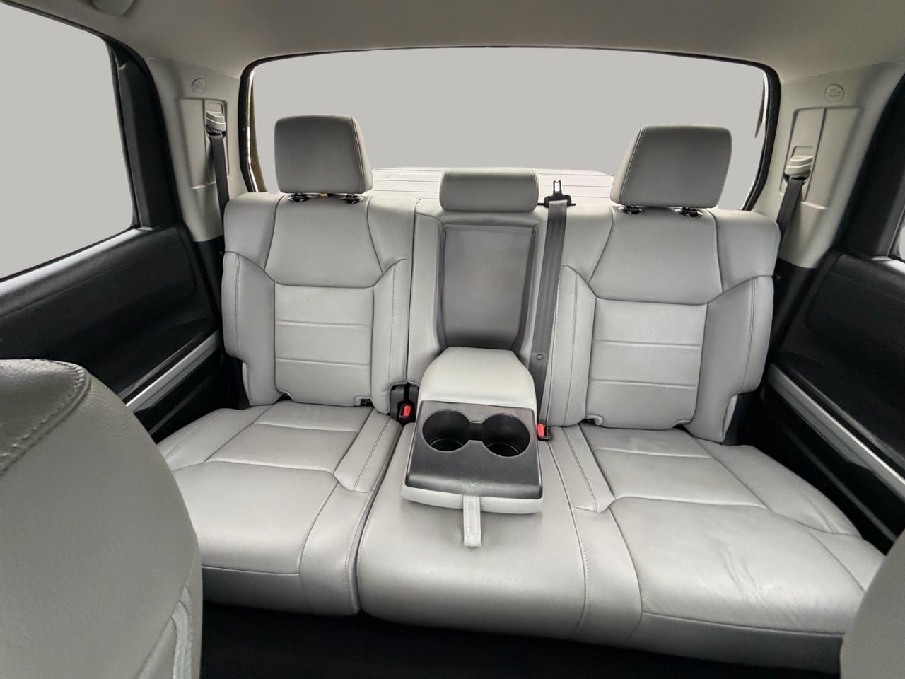 Toyota Tundra SR5 5.7L V8 CrewMax 4WD 2021
