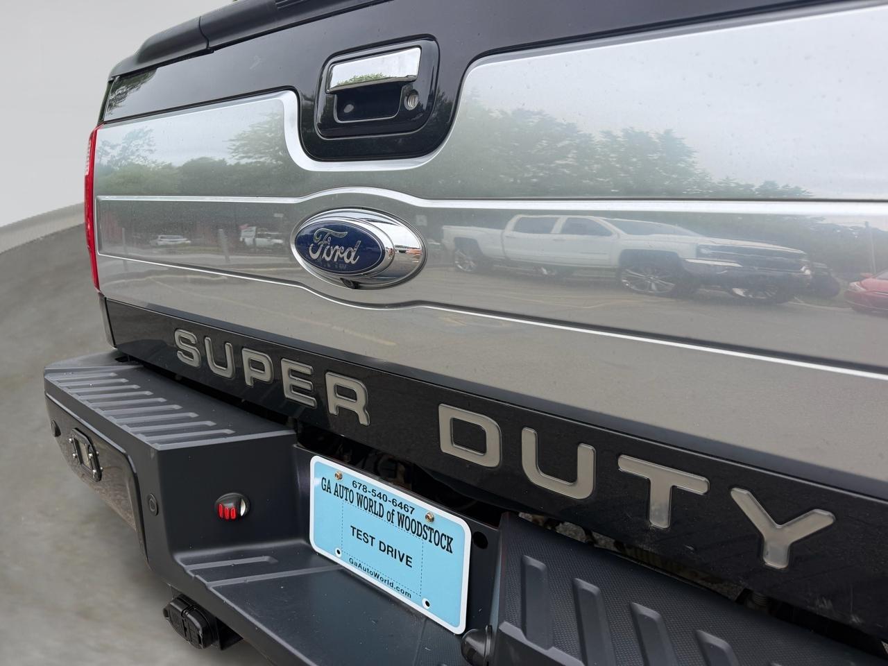 Ford F-350 SD Lariat Crew Cab Long Bed DRW 4WD 2016