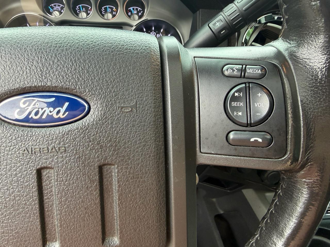 Ford F-350 SD Lariat Crew Cab Long Bed DRW 4WD 2016