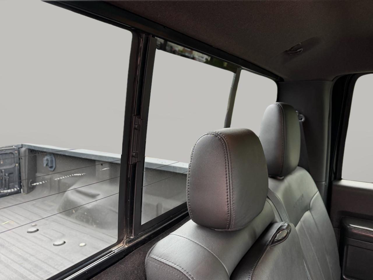 Ford F-350 SD Lariat Crew Cab Long Bed DRW 4WD 2016