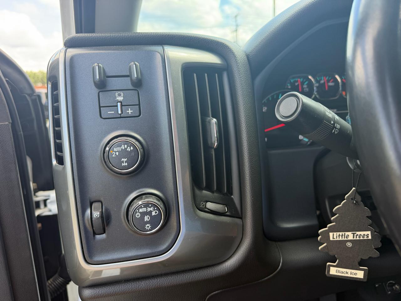 Chevrolet Silverado 1500 LT Crew Cab 4WD 2018