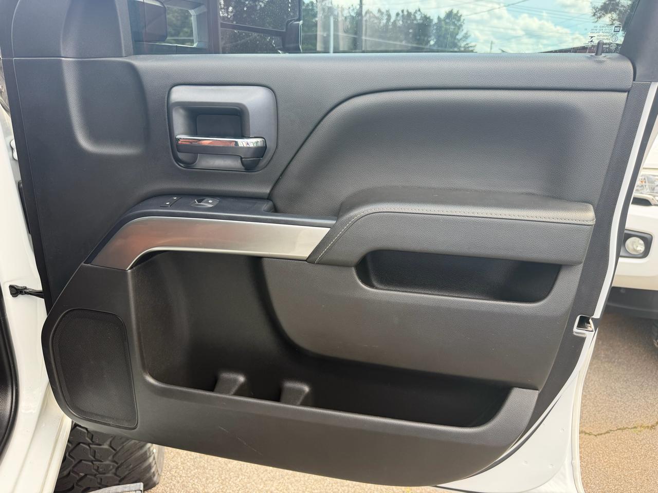 Chevrolet Silverado 1500 LT Crew Cab 4WD 2018