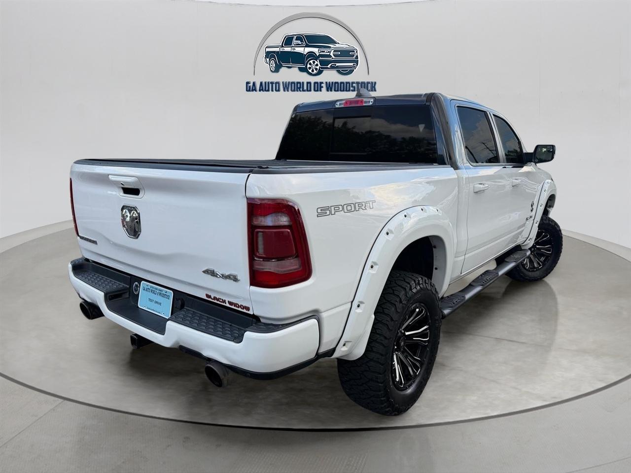RAM 1500 Big Horn Crew Cab SWB 4WD 2021