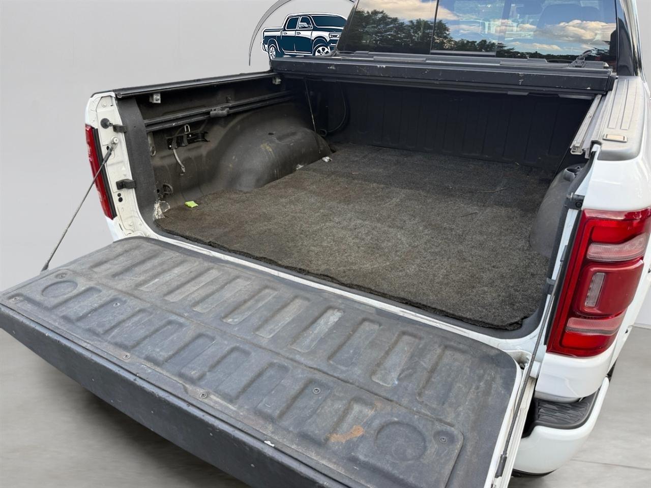 RAM 1500 Big Horn Crew Cab SWB 4WD 2021