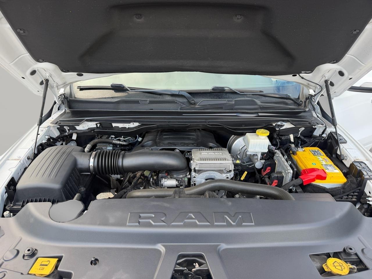 RAM 1500 Big Horn Crew Cab SWB 4WD 2021