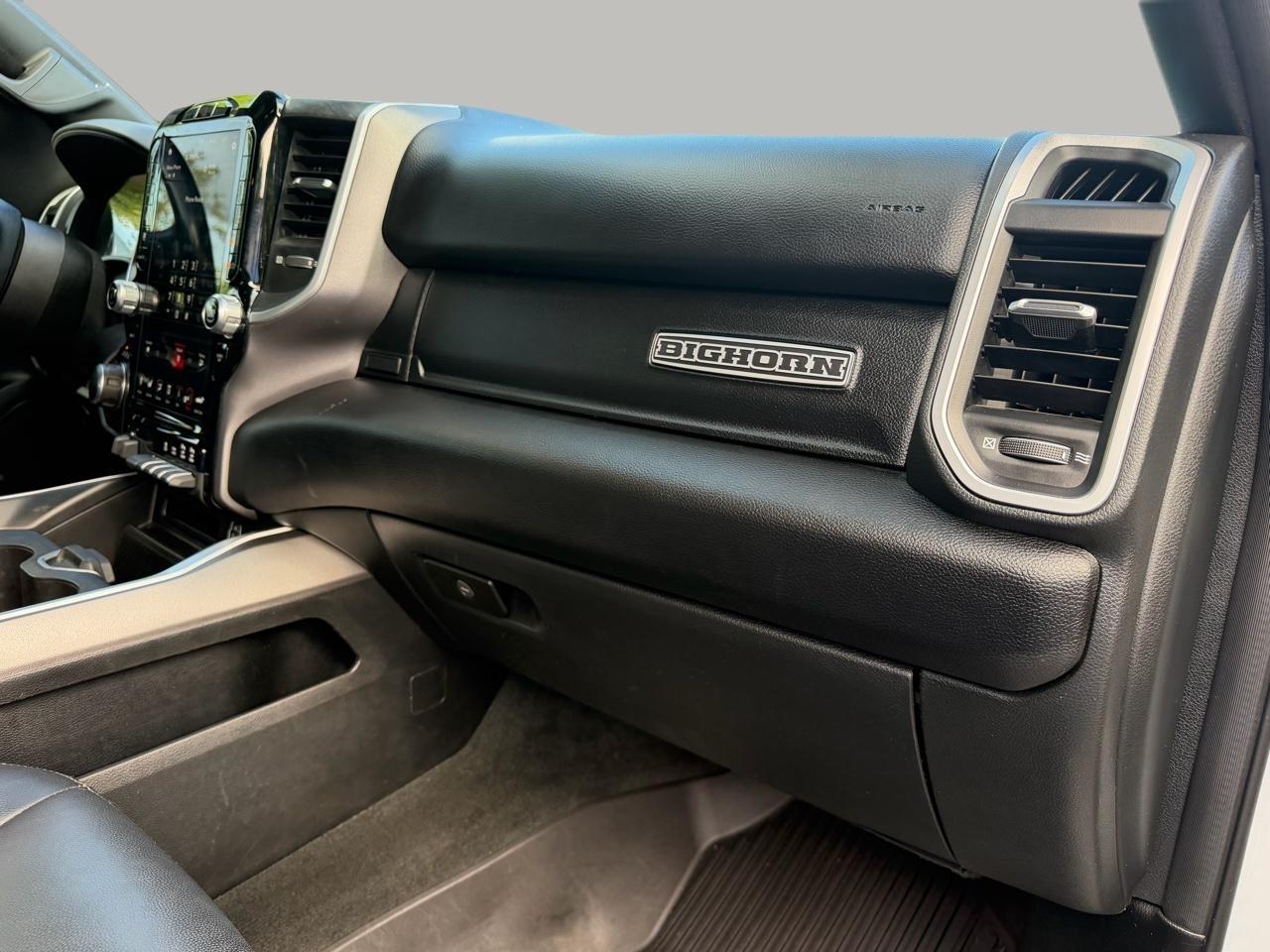 RAM 1500 Big Horn Crew Cab SWB 4WD 2021