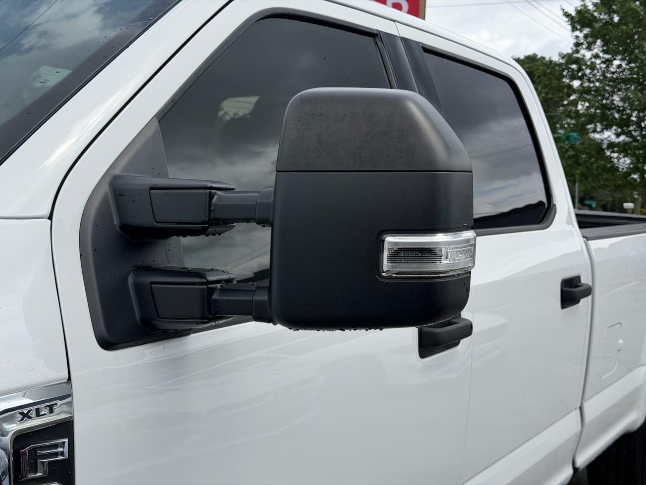 Ford F-350 SD XLT Crew Cab Long Bed 4WD 2022
