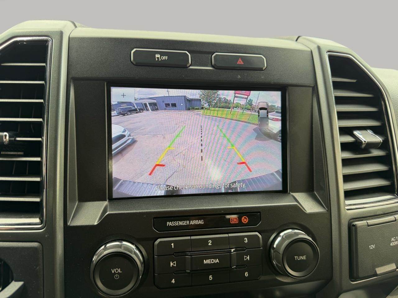 Ford F-350 SD XLT Crew Cab Long Bed 4WD 2022