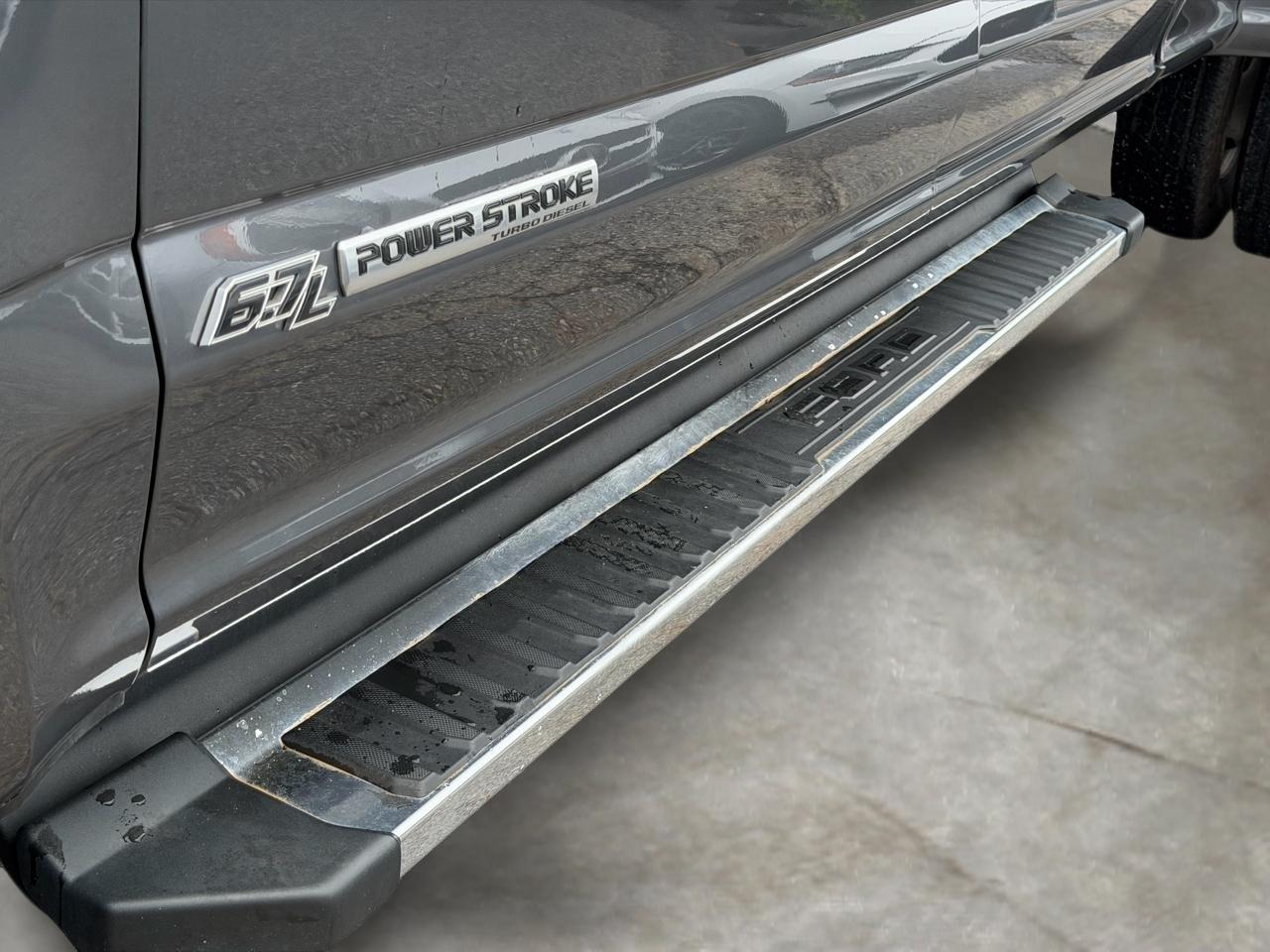 Ford F-350 SD Lariat Crew Cab 4WD 2022