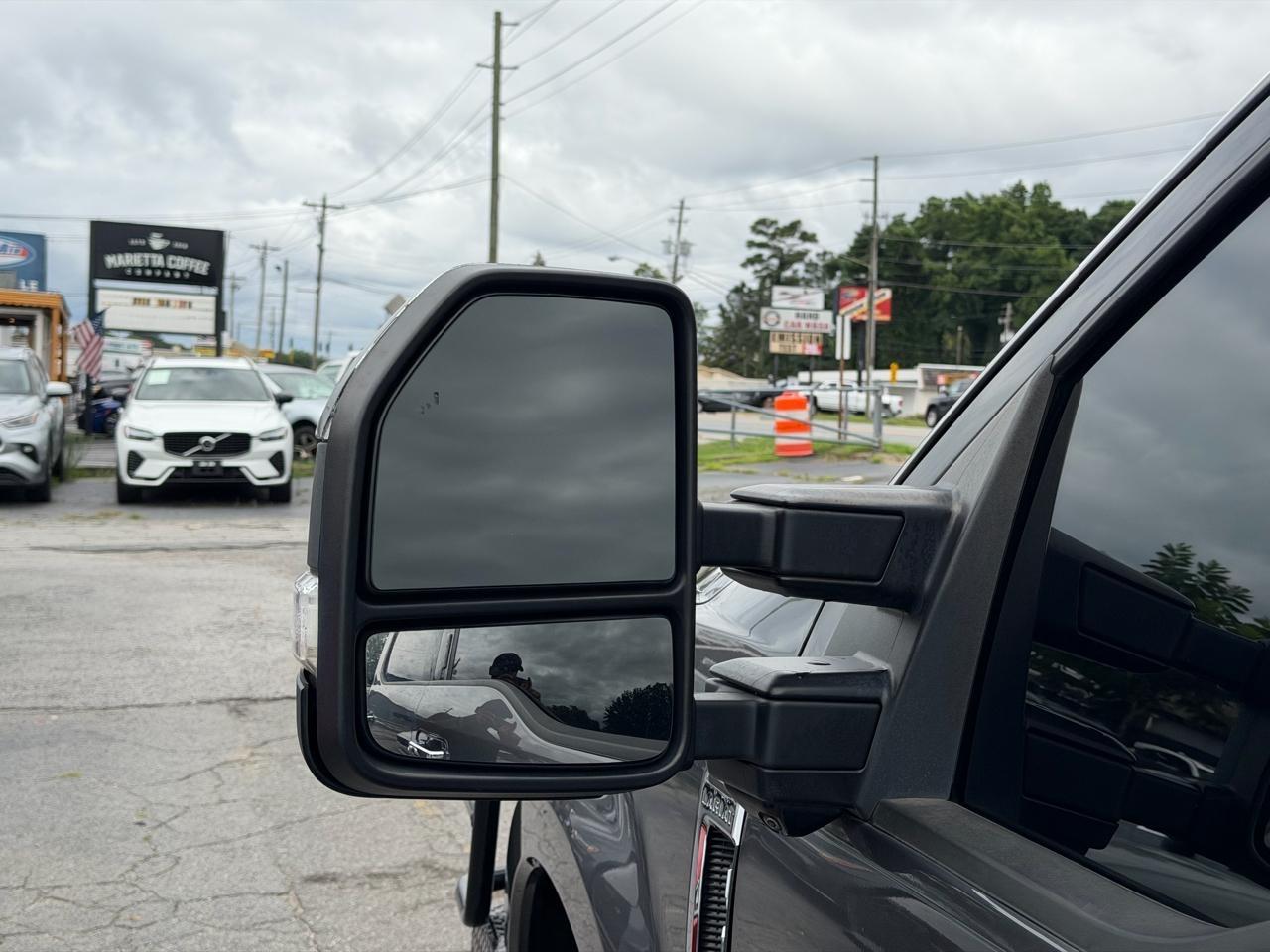 Ford F-350 SD Lariat Crew Cab 4WD 2022