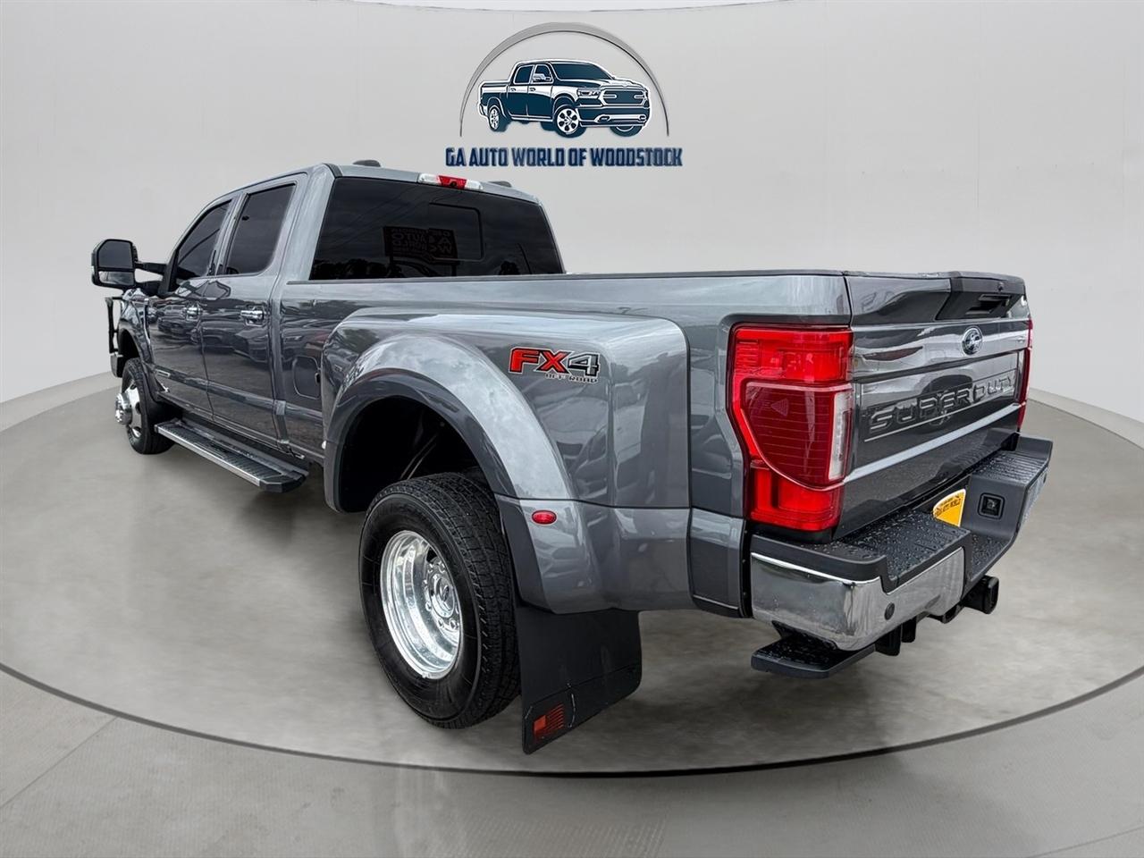 Ford F-350 SD Lariat Crew Cab 4WD 2022