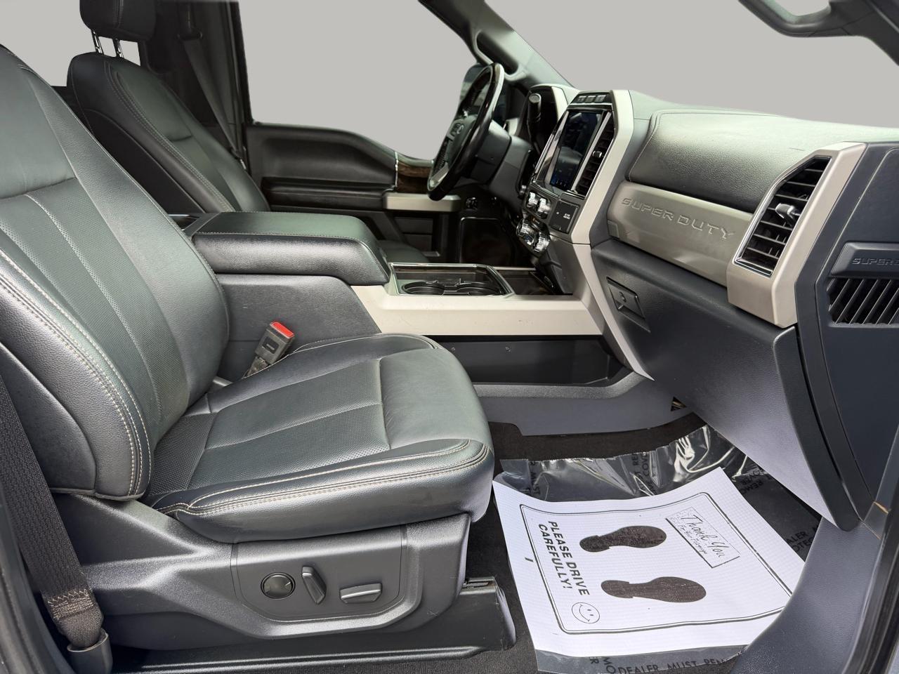 Ford F-350 SD Lariat Crew Cab 4WD 2022