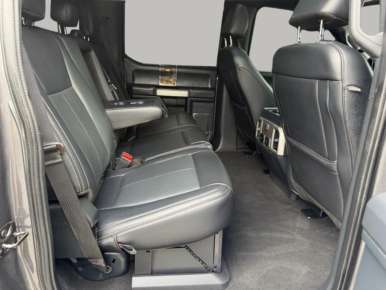 Ford F-350 SD Lariat Crew Cab 4WD 2022