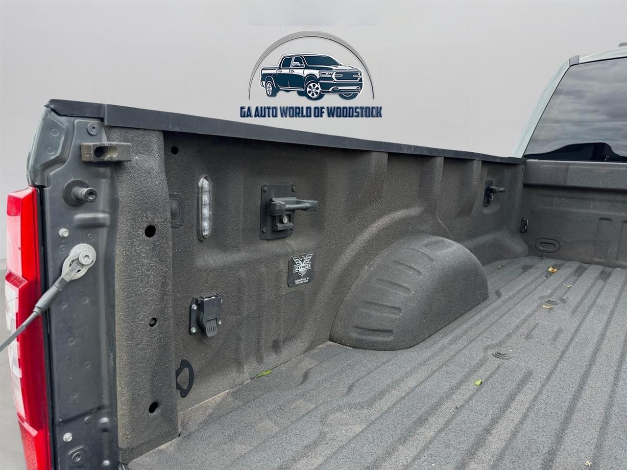 Ford F-350 SD Lariat Crew Cab 4WD 2022