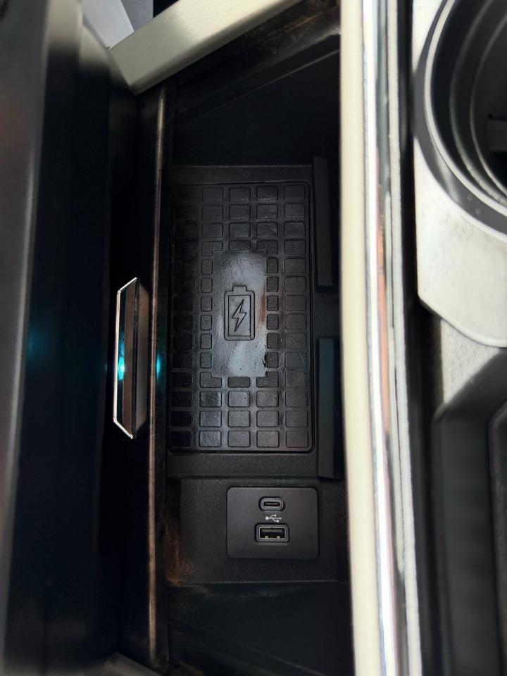 Ford F-350 SD Lariat Crew Cab 4WD 2022