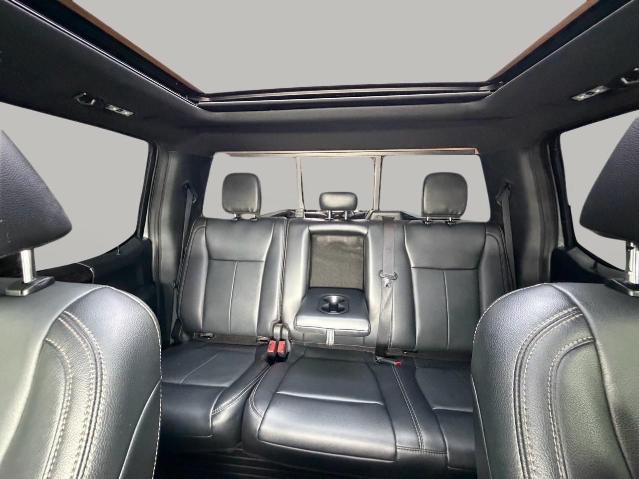 Ford F-350 SD Lariat Crew Cab 4WD 2022