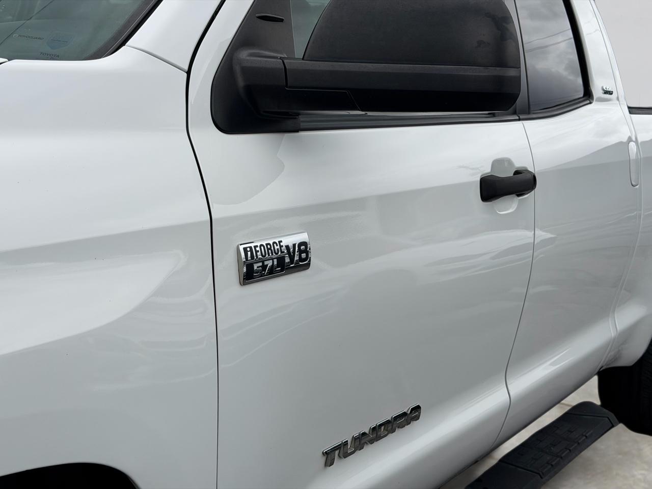 Toyota Tundra SR5 5.7L V8 Double Cab 2WD 2021