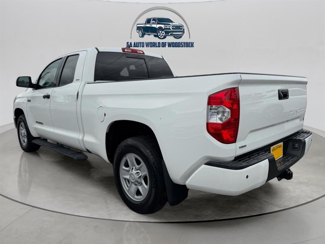 Toyota Tundra SR5 5.7L V8 Double Cab 2WD 2021