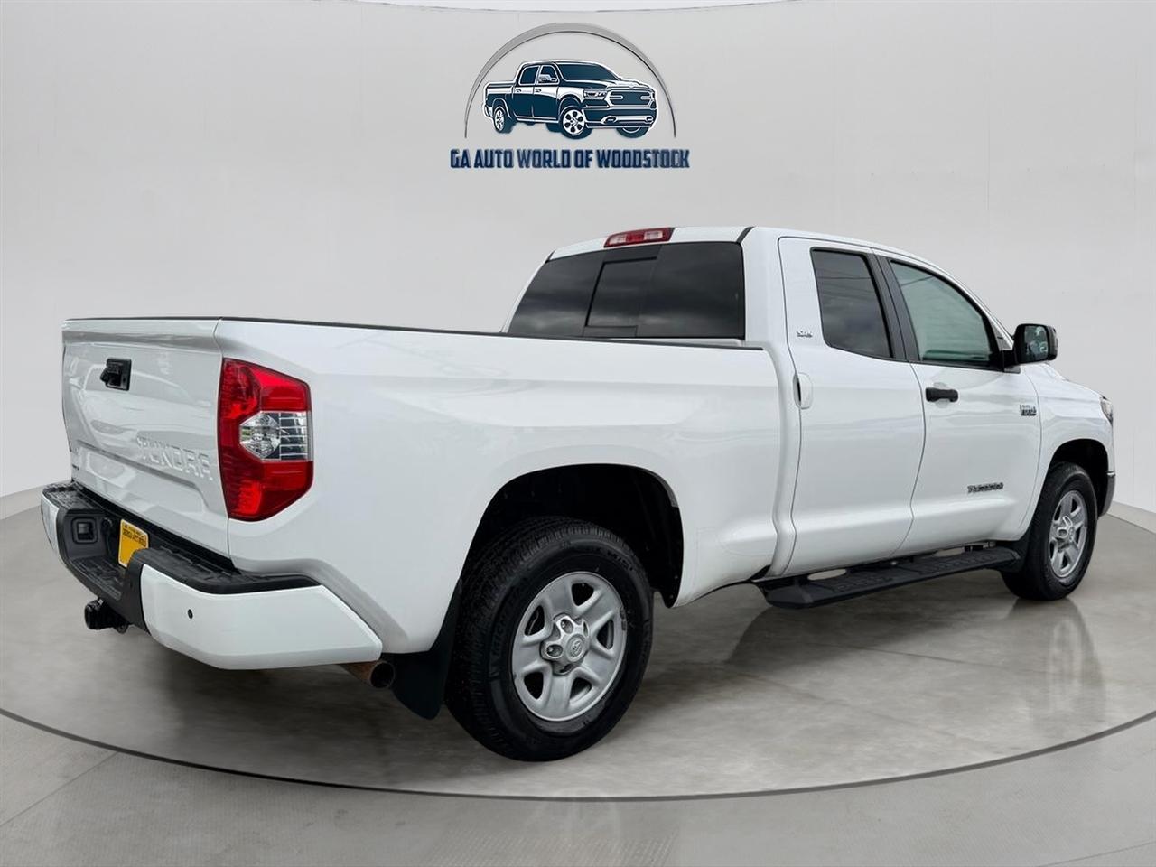 Toyota Tundra SR5 5.7L V8 Double Cab 2WD 2021