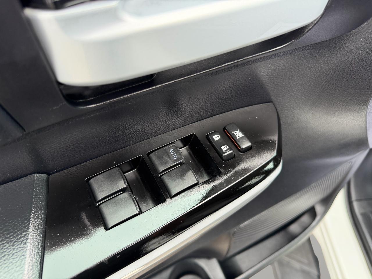 Toyota Tundra SR5 5.7L V8 Double Cab 2WD 2021