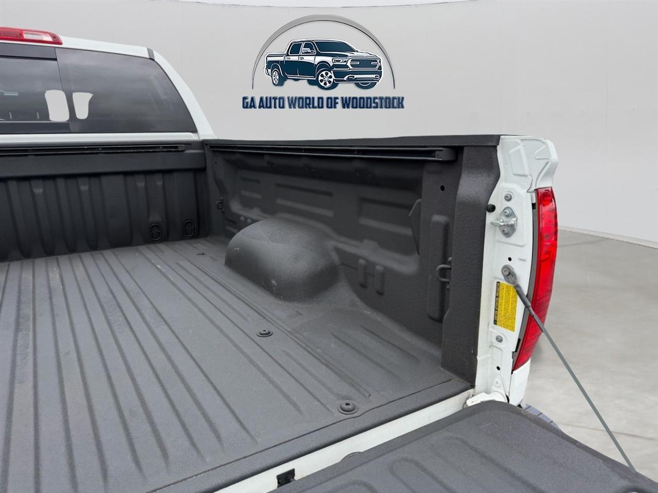 Toyota Tundra SR5 5.7L V8 Double Cab 2WD 2021