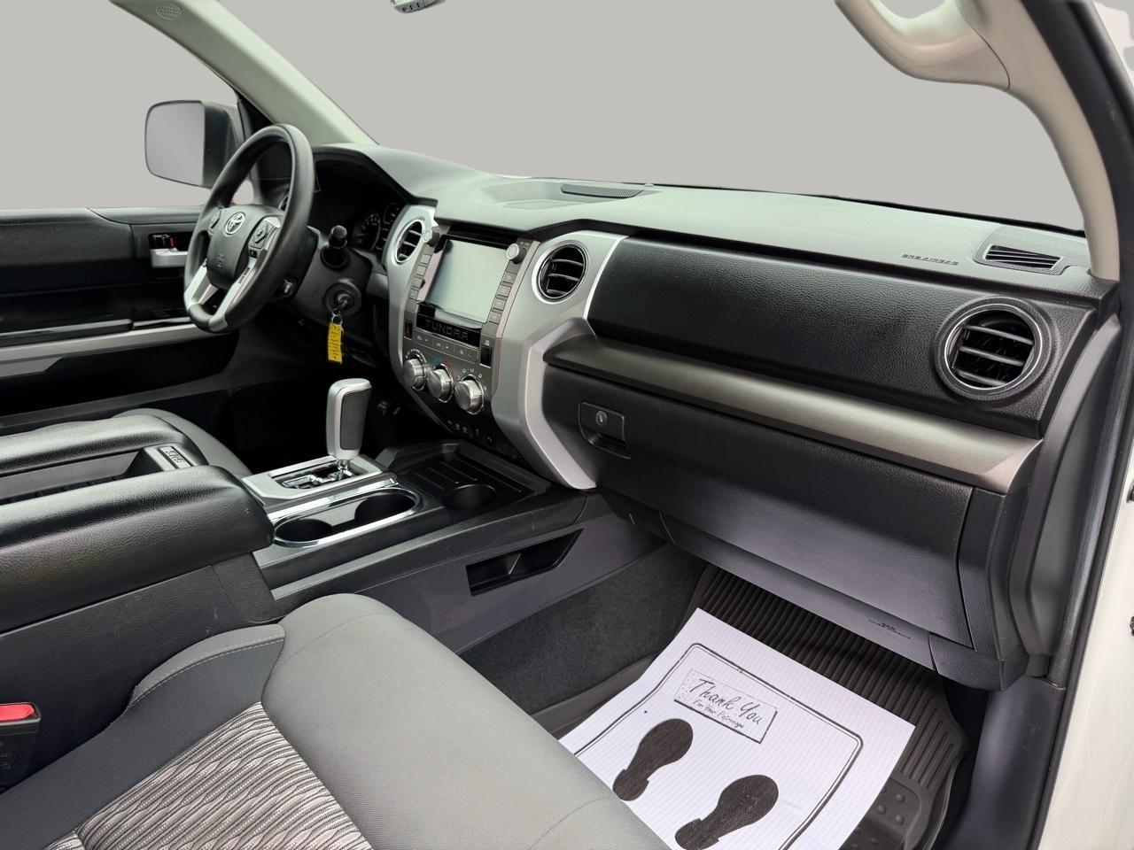 Toyota Tundra SR5 5.7L V8 Double Cab 2WD 2021