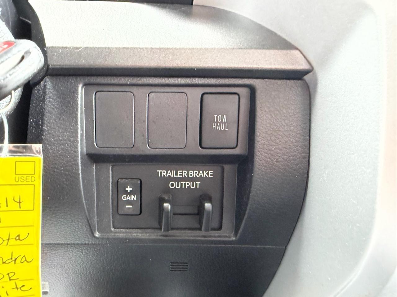 Toyota Tundra SR5 5.7L V8 Double Cab 2WD 2021